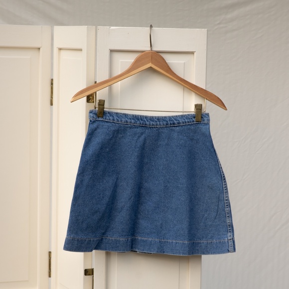 American Apparel Medium Wash Denim Button Down Skirt - Picture 3 of 3